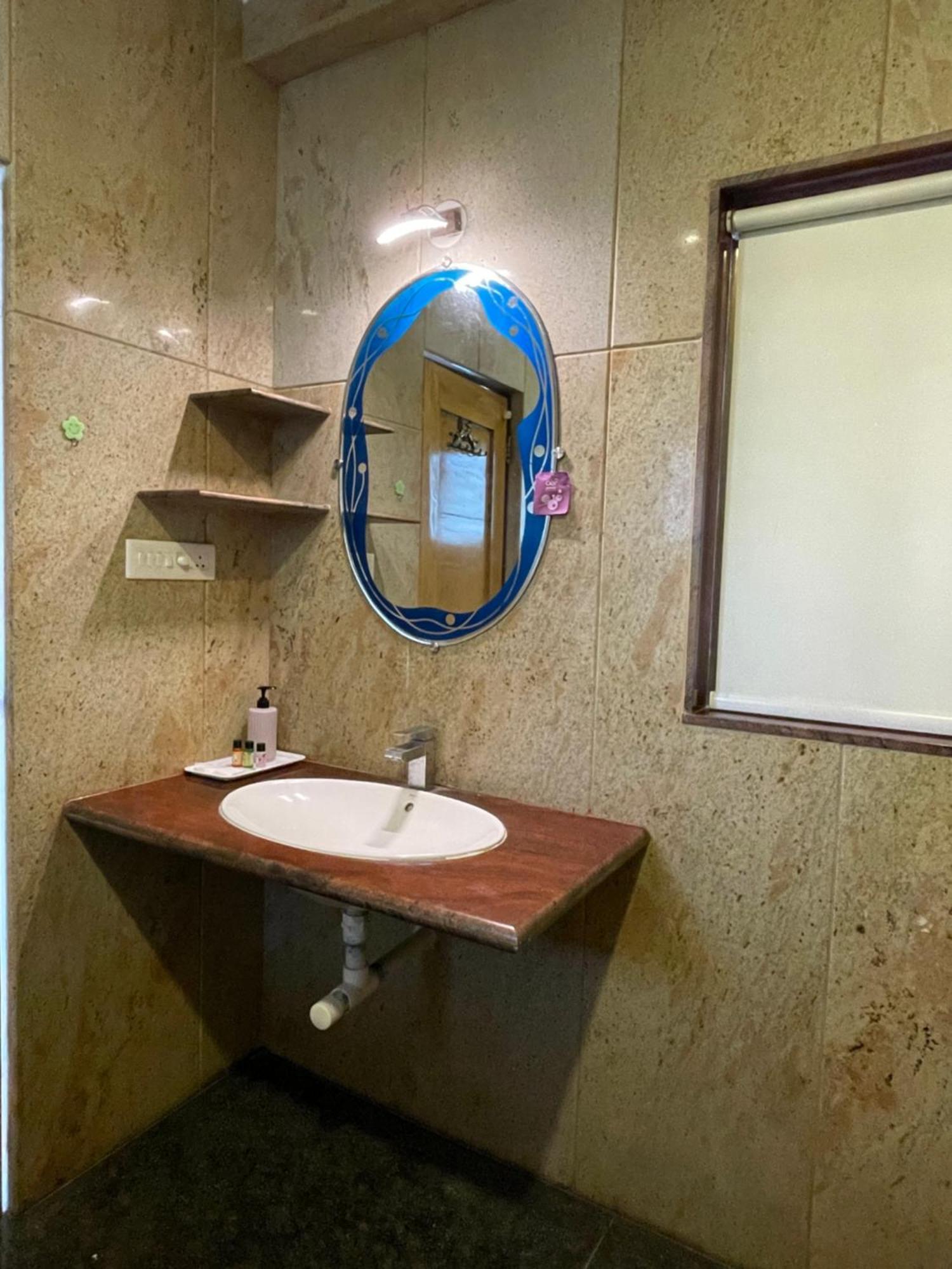 Sparv Aulakhs Resort 만드렘 외부 사진